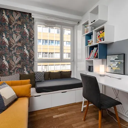Bobrowiecka 11d By Homeprime Apartamento